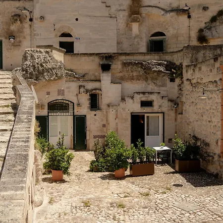 Grotte Del Casale